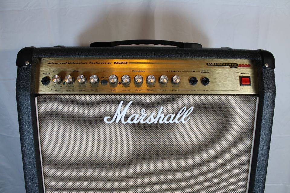 Marshall Valvestate 2000 AVT50 Guitar Combo Amp (x0671)