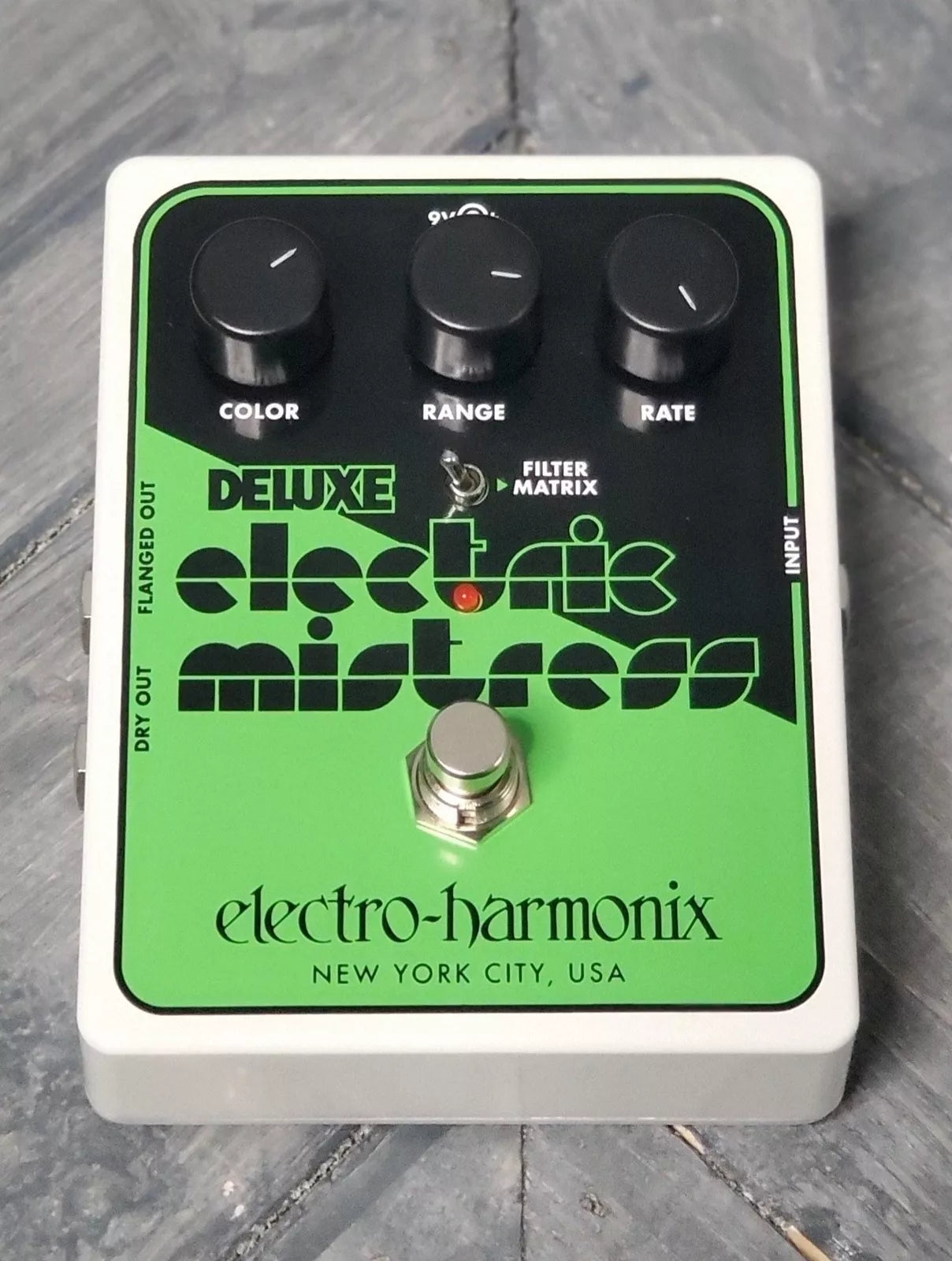 Electro-Harmonix Deluxe Electric Mistress Analog Flanger Effect Pedal